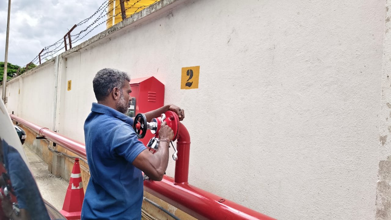 Hydrant Installation & Maintenance